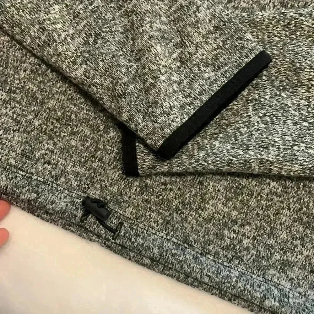 Pink - Picture 4 of 4